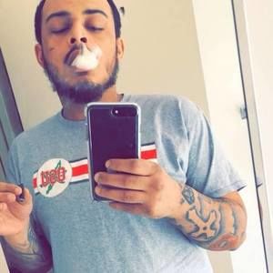 Meet your Posher, Troy